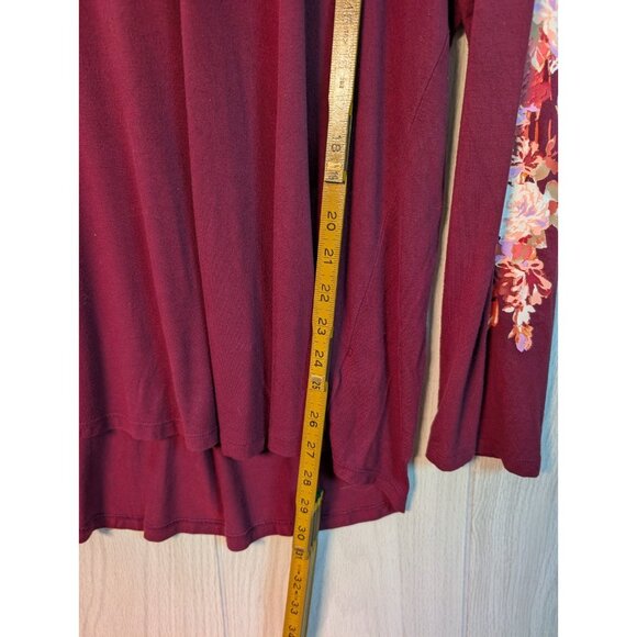 Torrid Super Soft Knits Burgundy Purple Hoodie Floral Accented Sleeves Plus Sz 1 - Picture 6 of 6